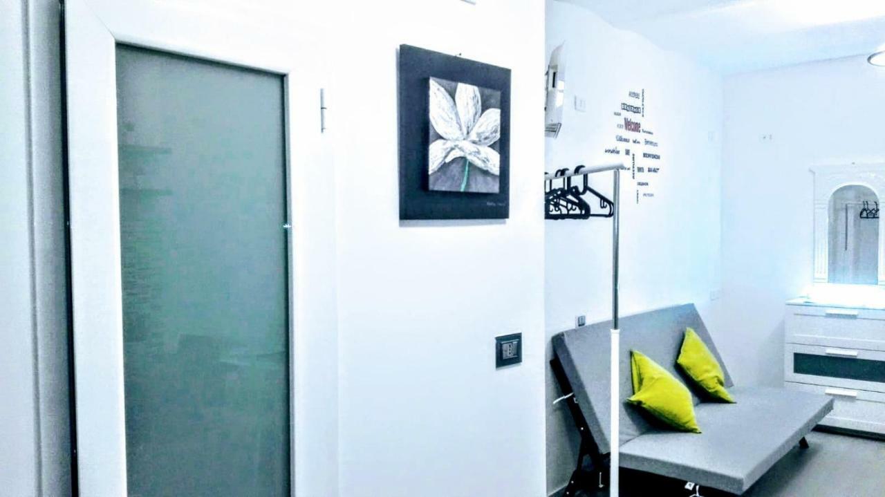 House Mattia Apartment Bari Luaran gambar
