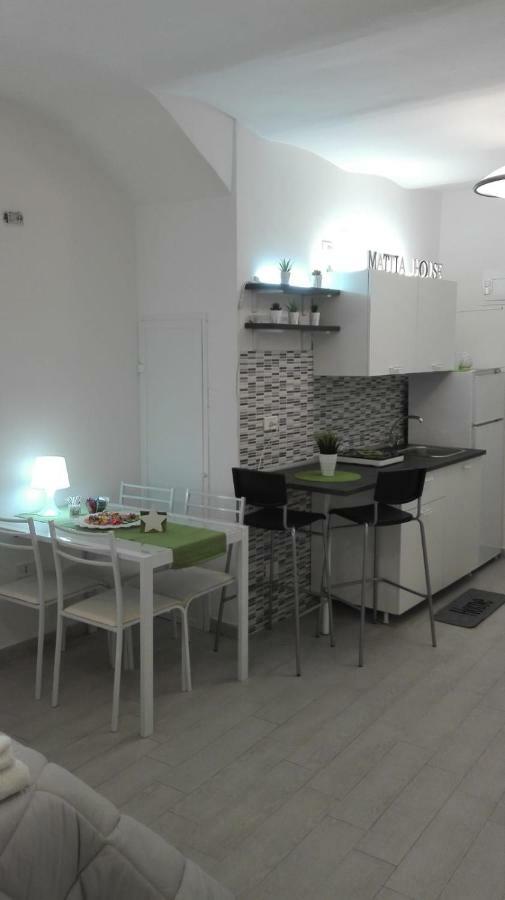 House Mattia Apartment Bari Luaran gambar